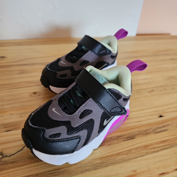 Nike Air Max 200 (TD) – Toddler Size 5C – New - Picture 2 of 9